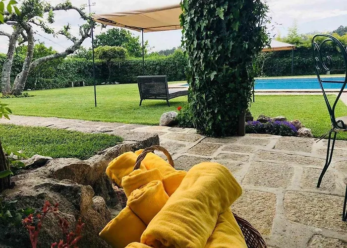 בית נופש Casa Dos Laceiras